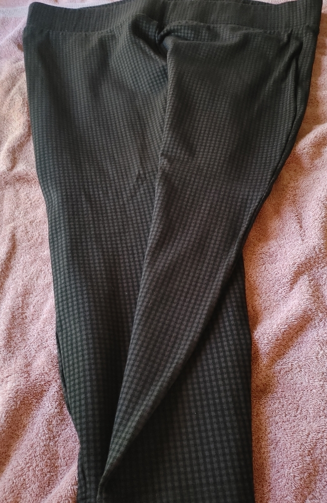 Slacks. Gray and black plaid. 24